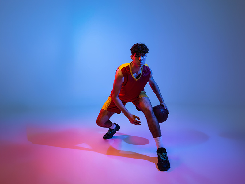 6年了!浓眉曾谈:当时我告诉詹姆斯,科比去世了他以为是假的